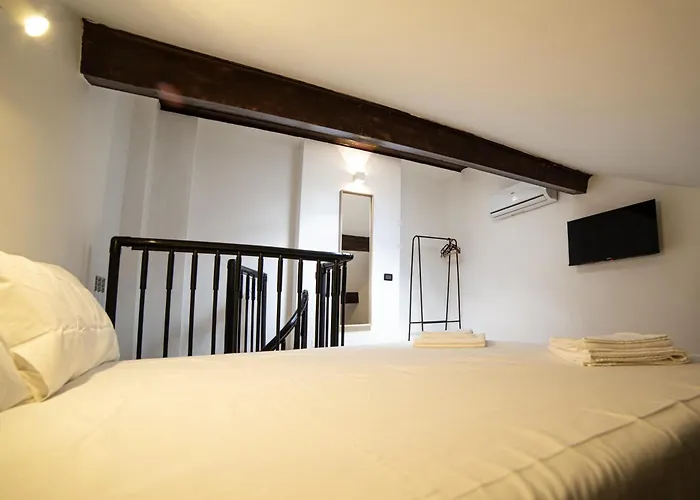 Casa Enea - Luxury House Navigli Mediolan