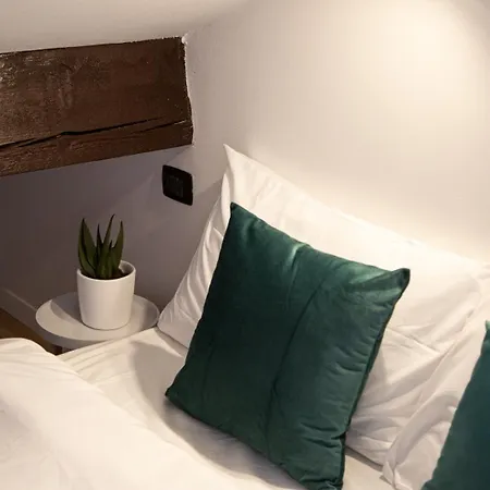 Apartment Casa Enea - Luxury House Navigli Milan